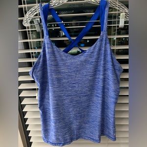 NEW TAGS ON Danskin Performance Tank with Bra - Semi Fitted Size XL BLUE